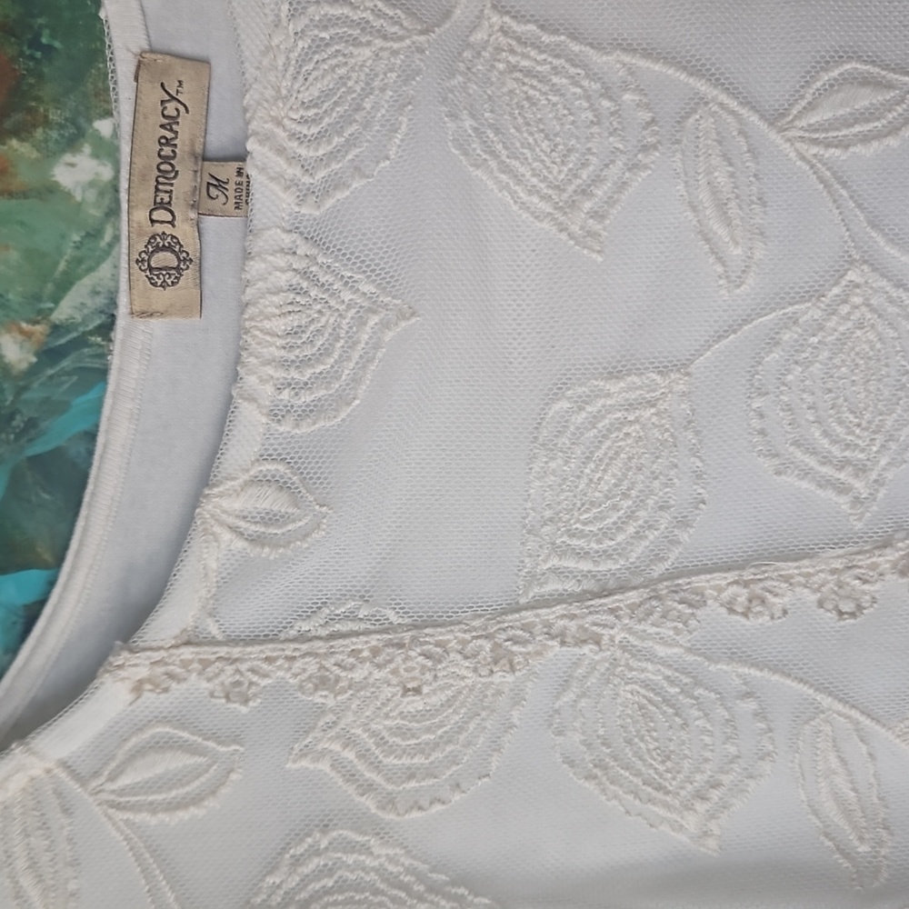 Lace blouse - Picture 4 of 5